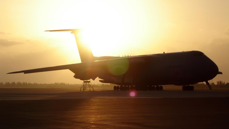 air vehicle, nature, airplane, airliner, airport, sunset, Lockheed C-5 Galaxy, travel, sun, airport runway, aerospace industry, jets, photo, aircraft, silhouette