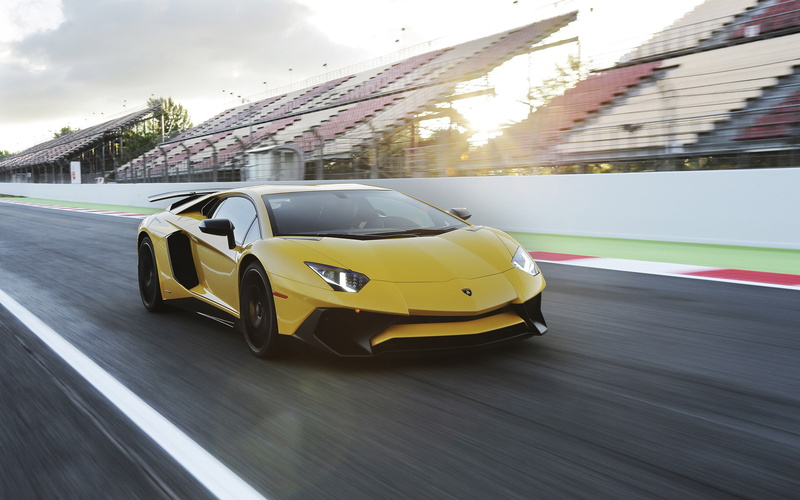 car, Motion Blur, nature, Lamborghini Aventador LP750 4 SV, transportation, architecture, sky, cloud - sky, motion, lens flare, blurred motion, building exterior