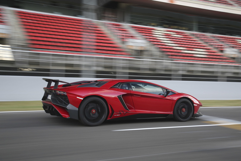2K, competition, motorsport, motion, sports Venue, modern, fuel and Power Generation, sports Car, no people, supercar, drive, road, montmelo , power, sport