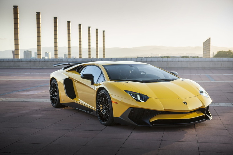 nature, wheel, lamborghini aventador lp 750-4, land vehicle, outdoors, day, sunlight, Vehicle, motor vehicle, yellow, taxi, sky, built structure, supercar