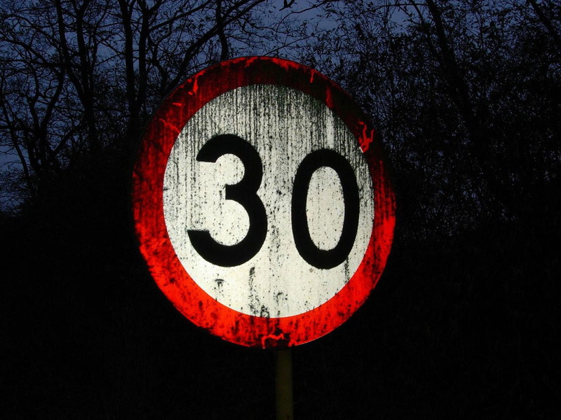 circle, nature, road, grunge, tree, night, sign, plant, black color, speed limit sign, road sign, 720P, red, number, communication, close-up, forest, outdoors