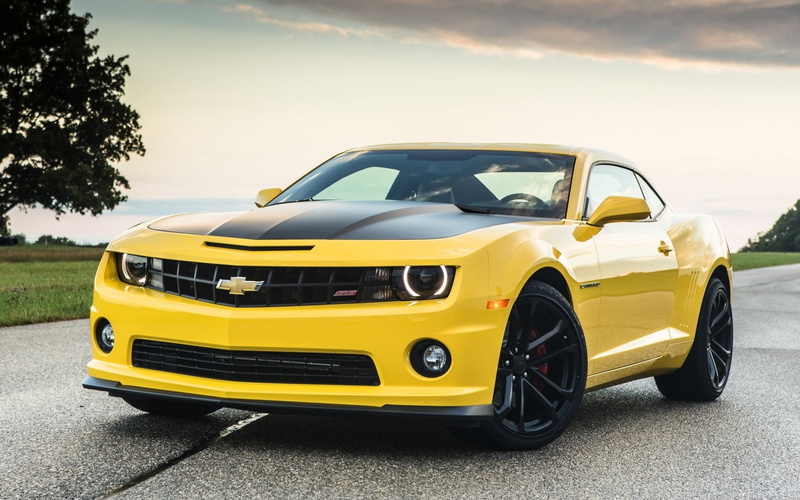 sky, road, sedan, luxury, outdoors, sports Car, no People, tree, front, camaro, wheel, travel, speed, new, driving, technology, looking At View, modern