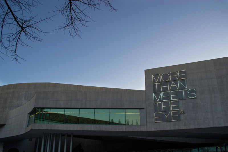 office, maxxi, no people, campus, built structure, urban, low angle view, downtown, modern, sky, alphabet, text, copy space, rome, blue, day, office building