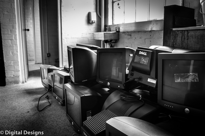 4K, monochrome, CRT