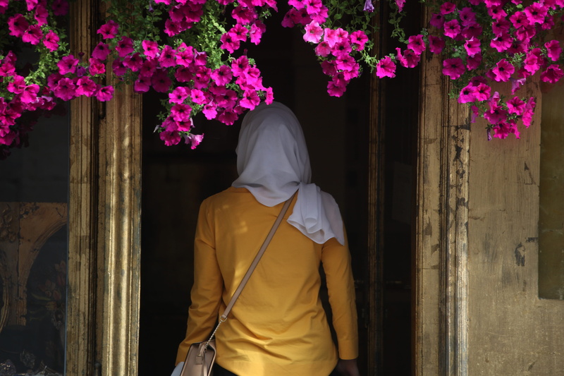 apparel, inside, purple, relaxing, 5K, day, lifestyles, accessories, standing, room, leisure activity, person, flowering plant, real people, three quarter length