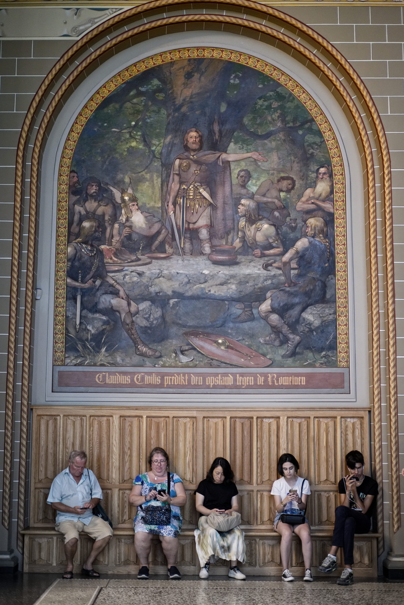 male likeness, art, rijksmuseum, amsterdam, religion, representation, museum, summer, 5K, architecture, people, paintings, netherlands, glass
