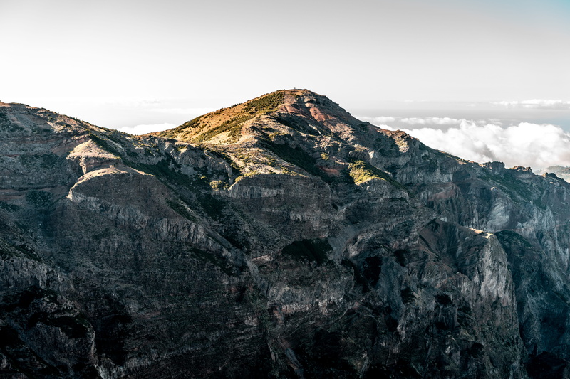 solid, peak, rock, countryside, mountain range, plateau, landscape, beautiful, formation, wallpaper1080, view, slope, mountain peak, beauty in nature, wonderful
