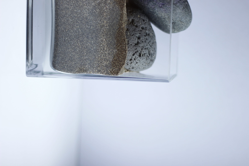 indoors, single object, hd, whitebackground, fashion, photoday, still life, blacksand, studio shot, domestic bathroom, czechia, no people, bathroom, vase