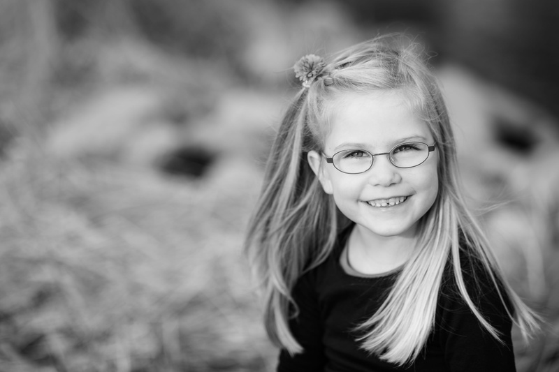 little, facial expression, outdoors, black-and-white, women, girls, fashion, one person, teenager, black and-white, summer, smile, fun, blonde, looking at camera