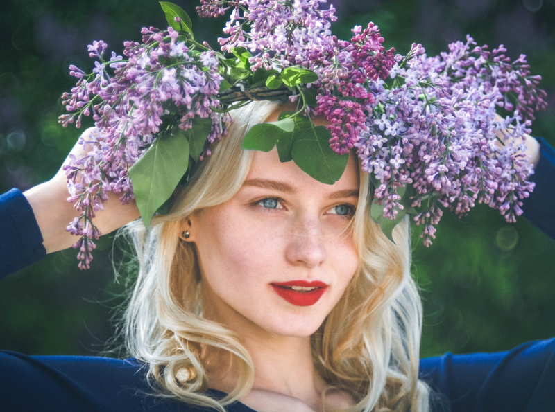 one person, purple, beauty, beautiful woman, real people, day, Portrait, Lilac, Nature, leisure activity, long, long hair, Idea, top, Camera, sleeved, Flowers