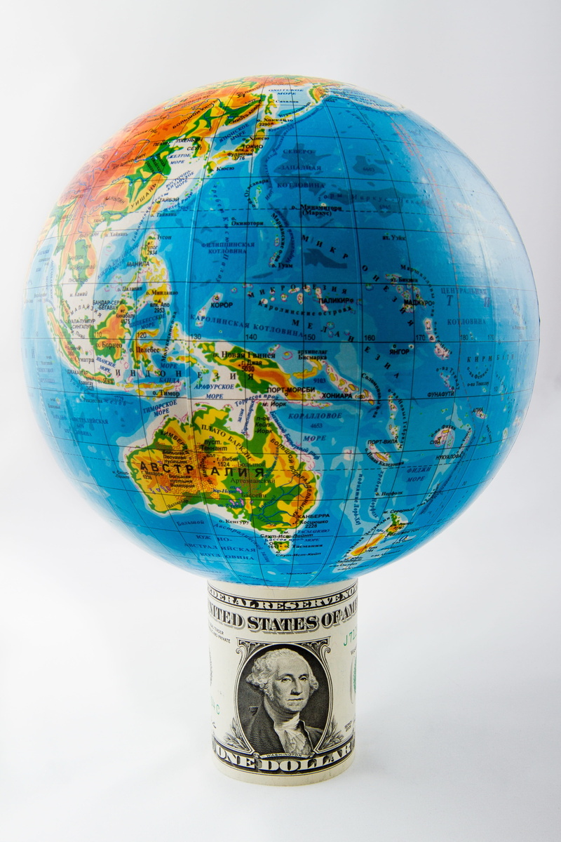 planet - space, shape, green, finance, bill, cash money, global finance, globe - man made object, earth, 4K, paper currency, physical geography, currency
