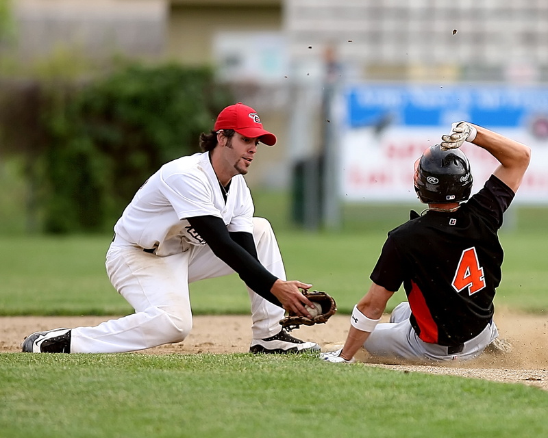 ballplayer, sports helmet, baseball, clothing, baseball - Sport, baseball cap, grass, day, athlete, sports Uniform, ball, 2K, men, male, two people, outdoors