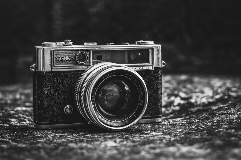 5K, retro, digital camera, day, close-up, lens - optical instrument, front view, camera - photographic equipment, analog camera, camera, camera lens, classic