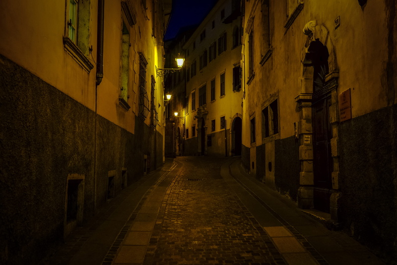 dark, direction, arch, narrow, electric lamp, night, residential, gray, outdoors, the way forward, building, lighting equipment, footpath, street light