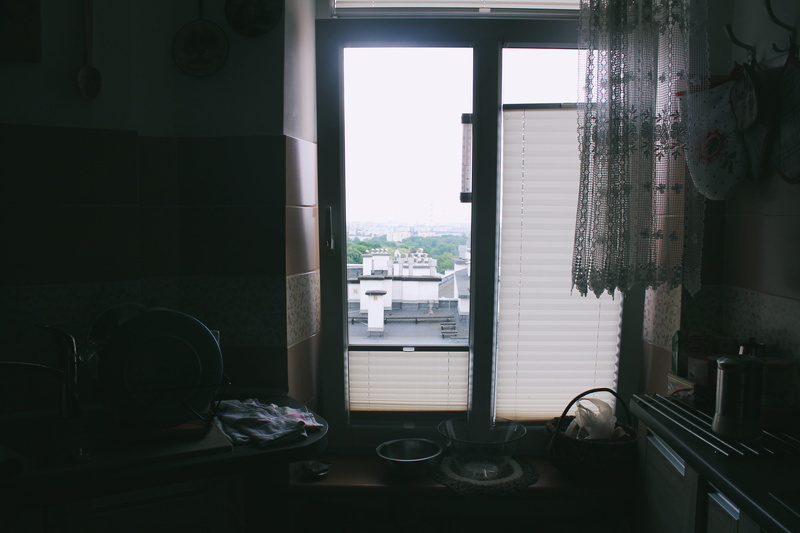 glass, sink, window blinds, household equipment, interior design, room, inside, 5K, apartment, indoors, home, kitchen sink, window, dark, absence, domestic kitchen