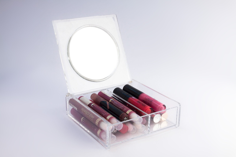 glamour, no people, container, make up, luxury, pink color, healthcare and medicine, close-up, make-up, clear, studio shot, plastic, indoors, lipstick