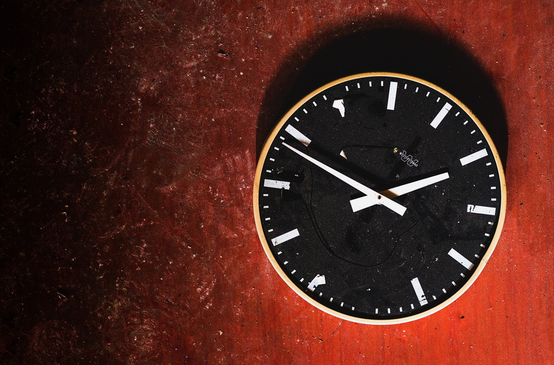1080P, grunge, wall clock, no people, wall, minute hand, man made, circle, clocks, number, close-up, clock face, time, wall - building feature, black