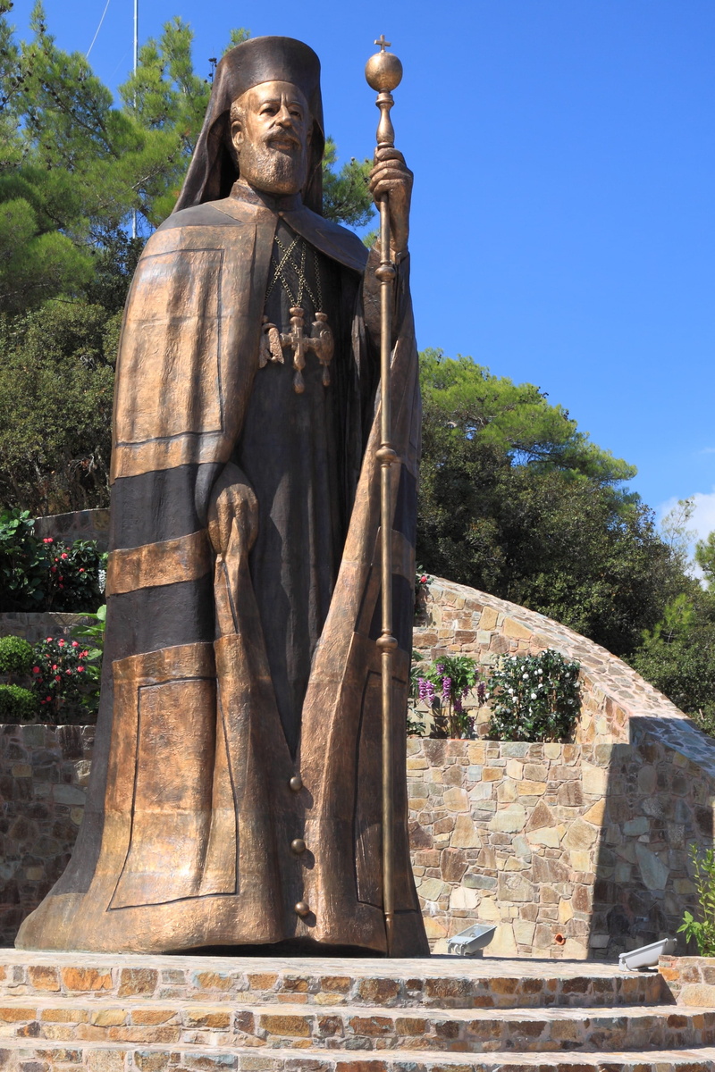 nature, built structure, sculpture, makarios, greek, the past, day, art and craft, history, plant, representation, travel destinations, creativity, low angle view