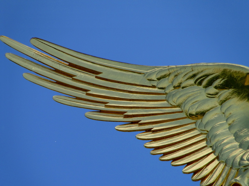 culture, art and craft, photo, history, wing, blue, creativity, statue, no people, clear sky, human representation, architecture, low angle view, europe