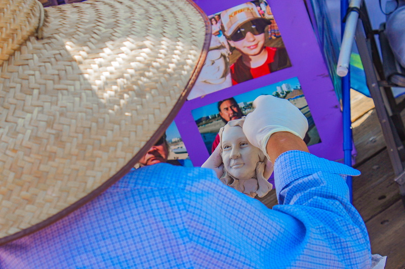 family, santa monica, vacations, childhood, pier, son, positive emotion, sculpture, togetherness, entertainment, smiling, hand sculpt, emotion, beach, daughter