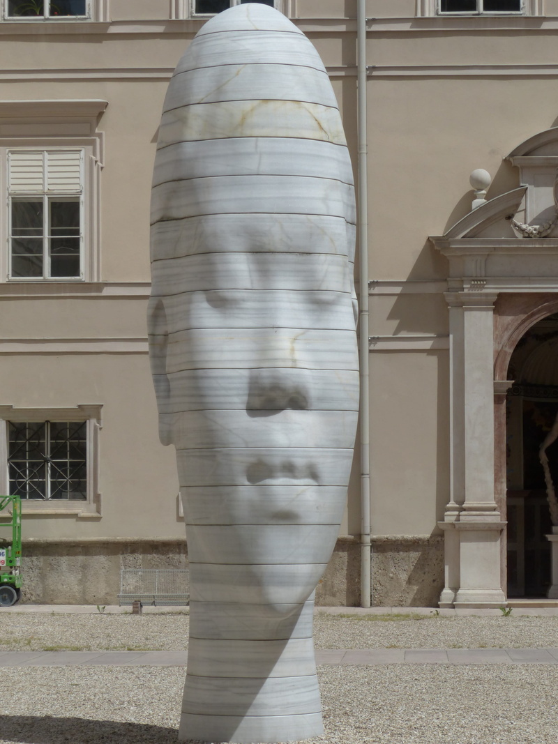 speed, monumental, university, Figure, walking, men, imposing, building, head, soledad, building exterior, Face, architecture, Stone, 4K, day, Marble
