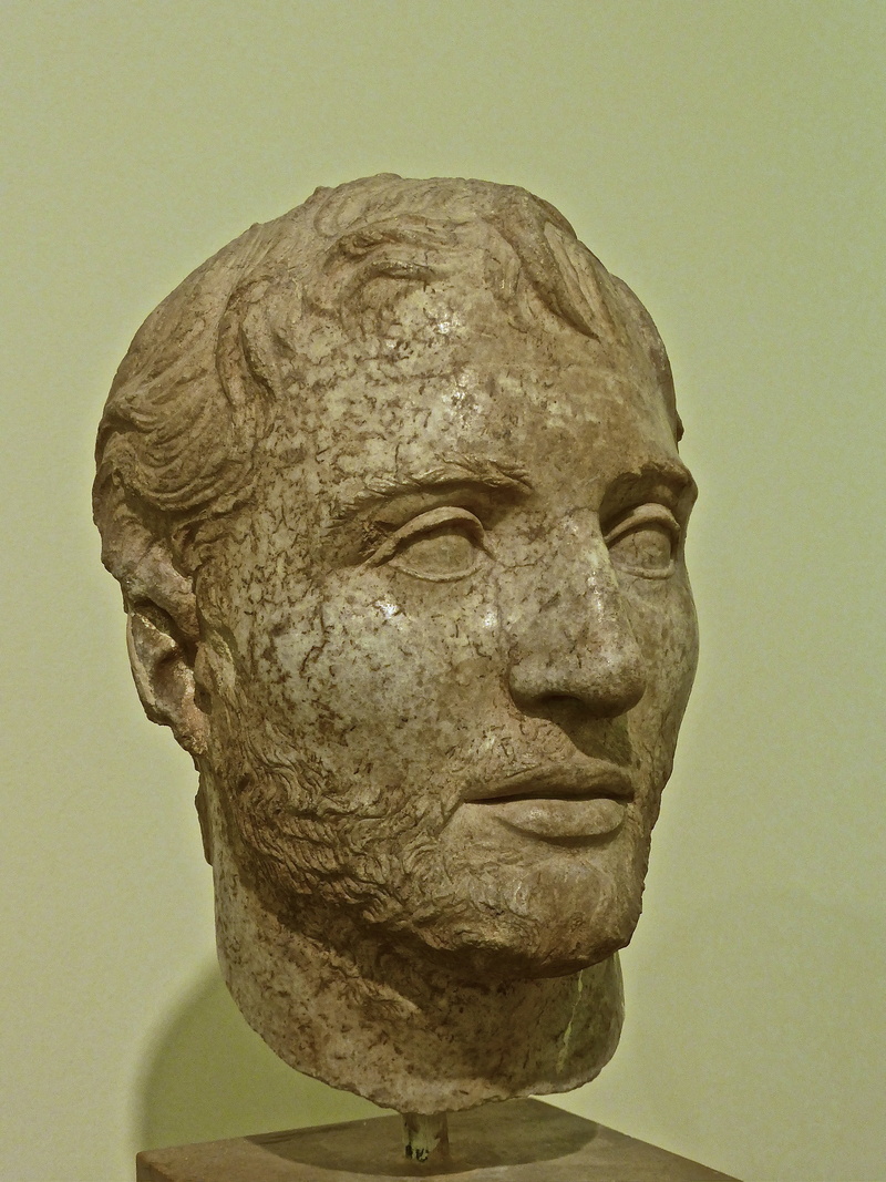 4K, history, representation, head, sculpture, studio shot, male likeness, colored background, indoors, statue, human representation, classic, art and craft