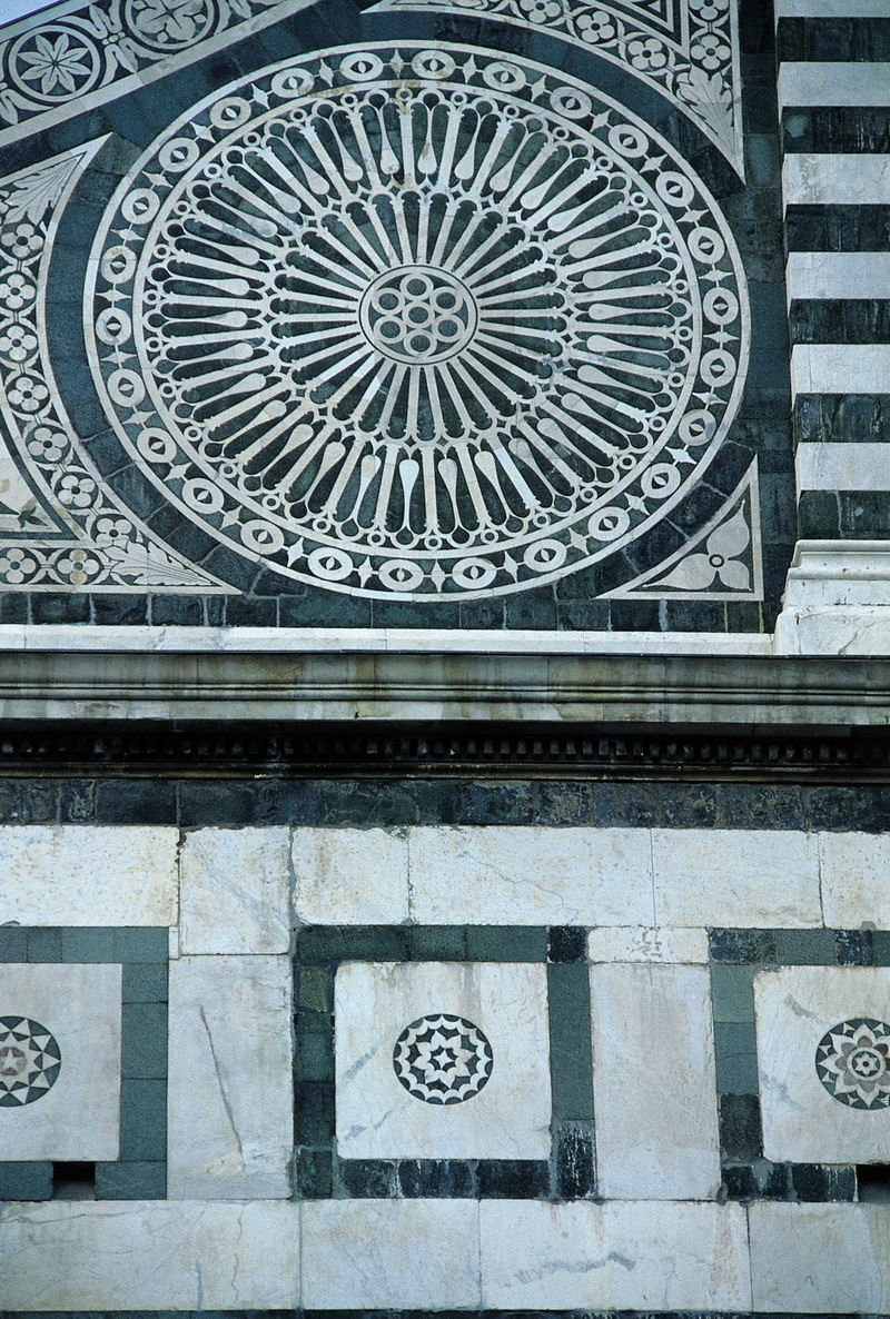 built structure, no people, black, religion, belief, day, history, rosette, building, art and craft, spirituality, 4K, outdoors, place of worship, italy