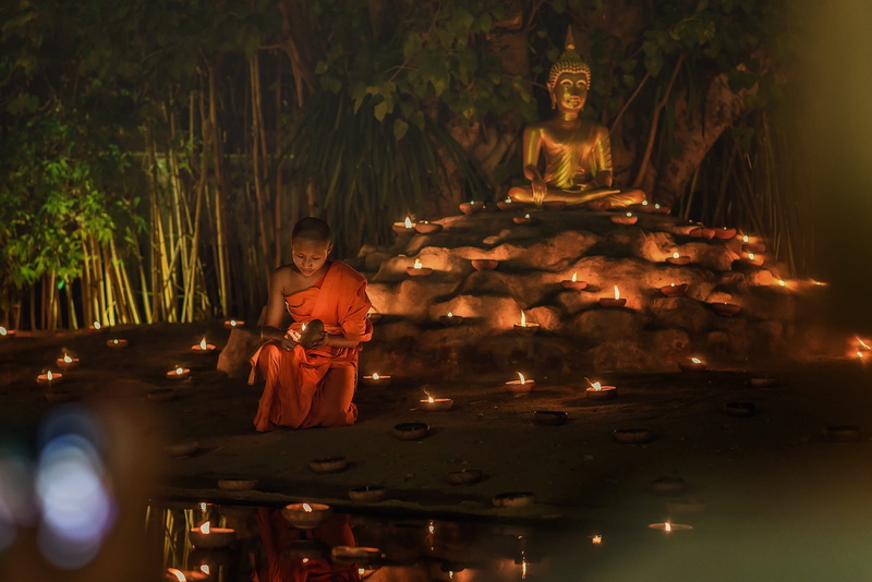people, man, buddha, behind, real people, thailand, neophyte, statue, human representation, nighttime, wearing, male likeness, night, tree, gautama, religion