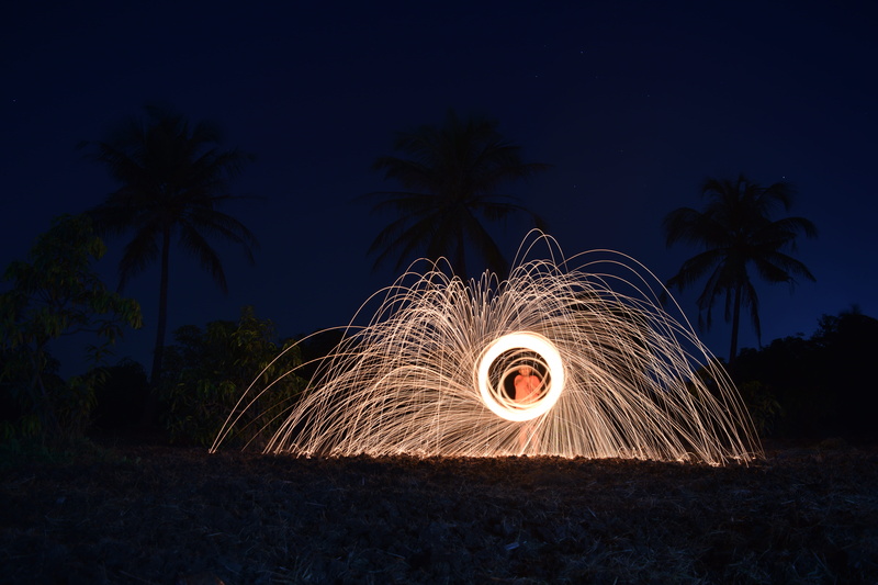 sky, wire wool, one person, 5K, illuminated, nature, steelwool, long exposure, steelwhool, circle, pattern, outdoors, photography, dark, warning sign