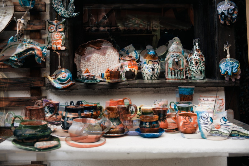 ceramics, large group of objects, pottery, container, toy, shopping, market, day, crockery, eskisehir, shelf, cupboard, still life, manipulated, arrangement
