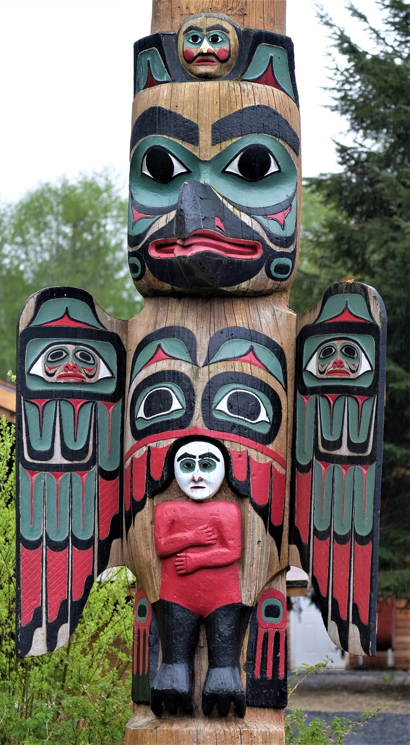 mask - disguise, convention center, brown, trees, ketchikan, totem pole, 2K, black, totem, creativity, building, pillar, architecture, ketchikan, mask