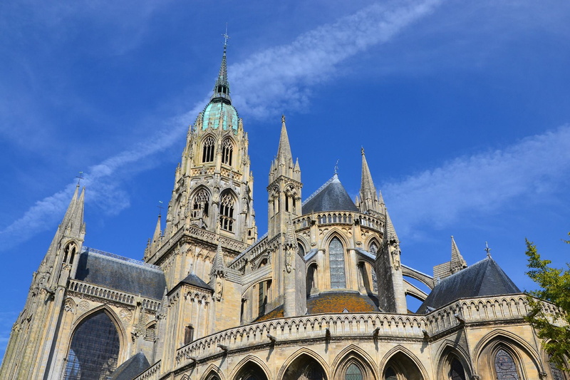 place of worship, 2K, sky, low angle view, religion, government, building, the past, cathedral, nature, no people, travel destinations, spire, ornate