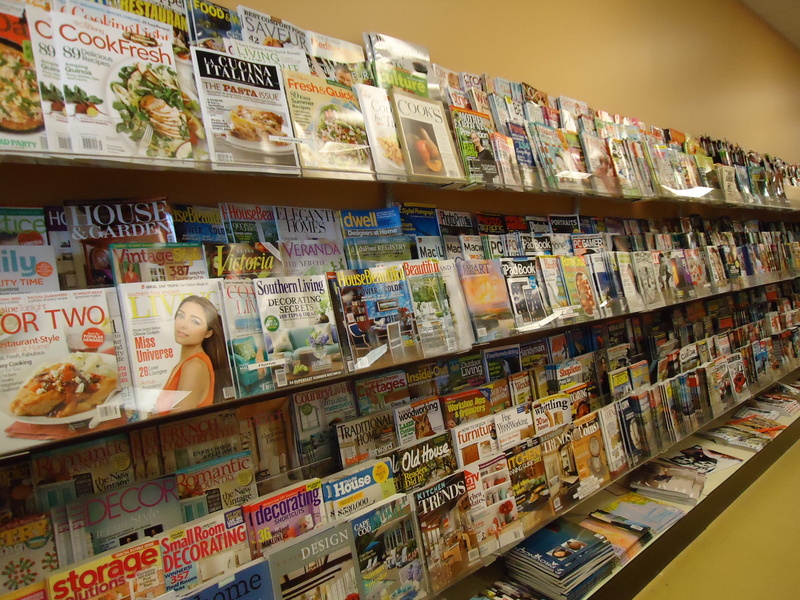 variation, for sale, choice, magazines, papers, shop, market, rack, newsstand, order, indoors, food, large group of objects, arrangement, abundance, 2K