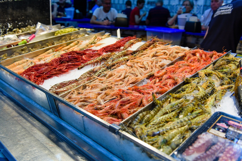 healthy eating, human, fish, wellbeing, seafood, freshness, sale, cafeteria, market, large group of objects, food, for sale, bazaar, 5K, fish market, supermarket