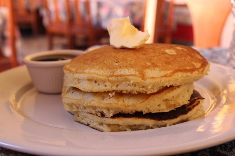 indulgence, serving size, pancake, breakfast, meal, plate, indoors, ceramic, meat, snack, close-up, food, sweet food, food and drink, white, bread, unhealthy eating