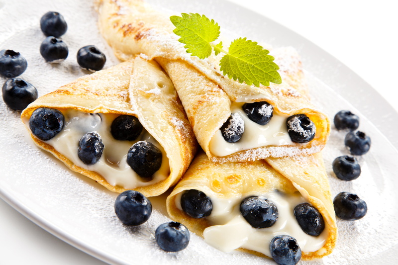dessert, food and drink, bakery, pastry Dough, healthy Eating, Blueberries, wood - Material, fruit, slice, still life, no People, Food, freshness, Pancakes