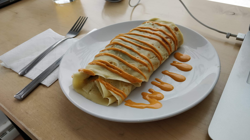bread, knife, confectionery, meal, indulgence, temptation, still life, serving size, 600 n 3rd st, dish, kitchen utensil, coffee shop, plant, breakfast