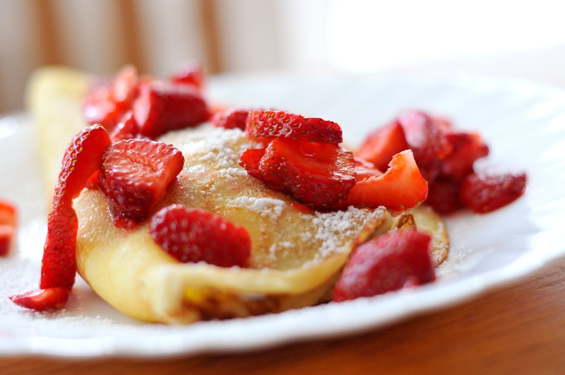 gourmet, closeup, strawberry, sweet, morning, pastry, strawberries, berry Fruit, fruitcake, fruit, table, healthy eating, plate, close-up, wellbeing, breakfast