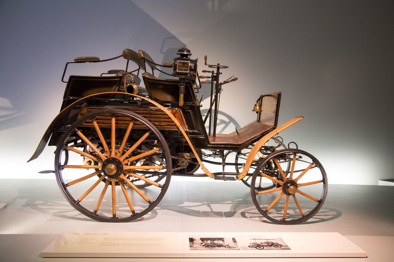vintage, shop, day, 5K, no people, cannon, gold, sky, vehicle, spoke, wagon, motorcycle, machine, cart, wheel, transportation, antique, low angle view