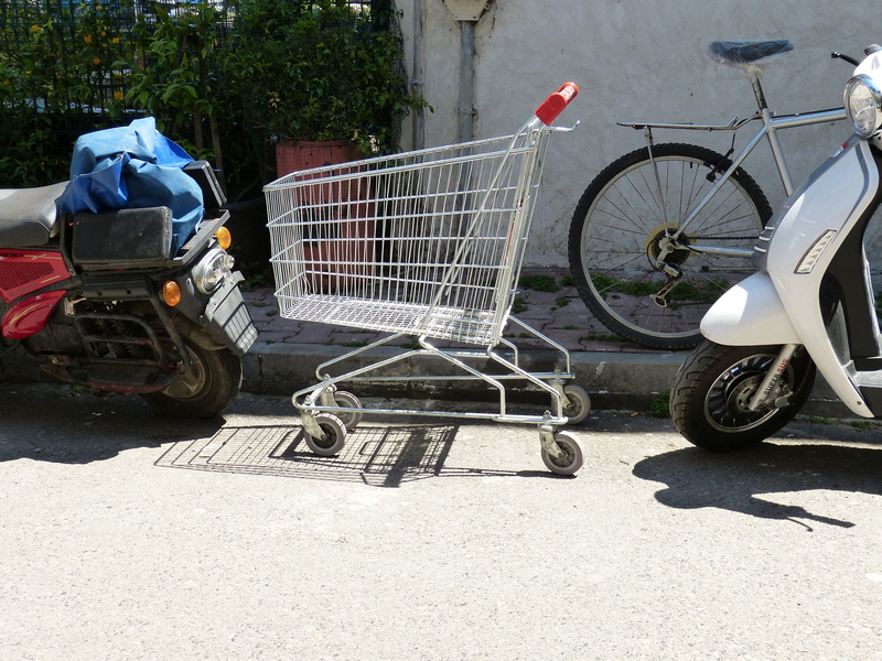 mode of transportation, absence, two wheeled vehicle, parking, sunlight, transportation, day, 4K, cart, road, traffic, motor scooter, outdoors, container