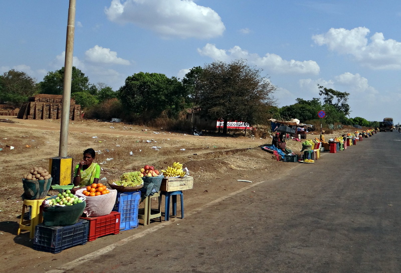 fresh, fruit vendors, market, hubli, crowd, adult, nutritious, tasty, group of people, people, 2K, ingredient, natural, raw, real people, vegetarian, plant