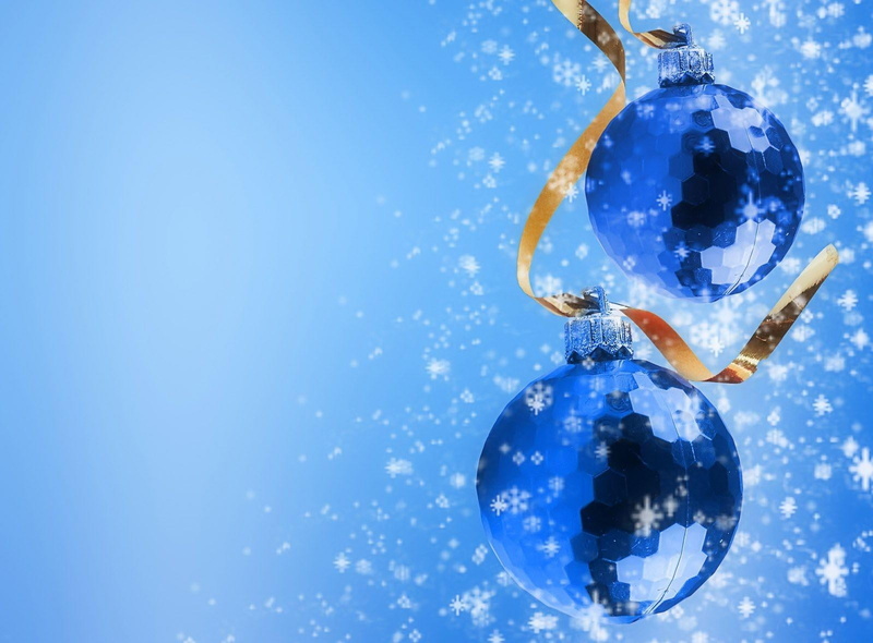 map, glass - Material, sphere, baubles, global Business, studio shot, space, two, breaking, blue, global, close-up, colored background, snowflakes, christmas