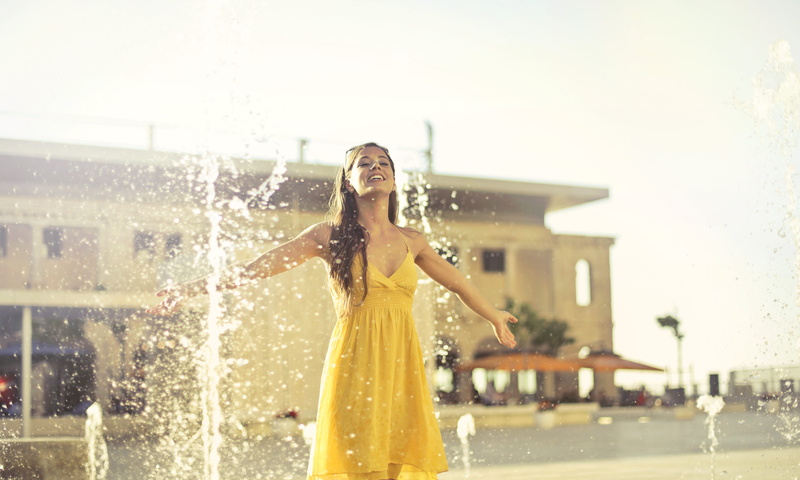 2K, women, happiness, water fountain, summer, 25-30 years, young, emotion, outdoors, young woman, young adult, wet, street, positive emotion, adult, smiling