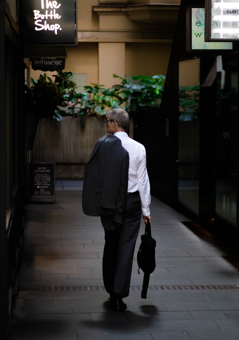 leisure activity, fashion, holding, 4K, businessman, real people, senior adult, street, business, commute, road, one person, city, style, walking, suit