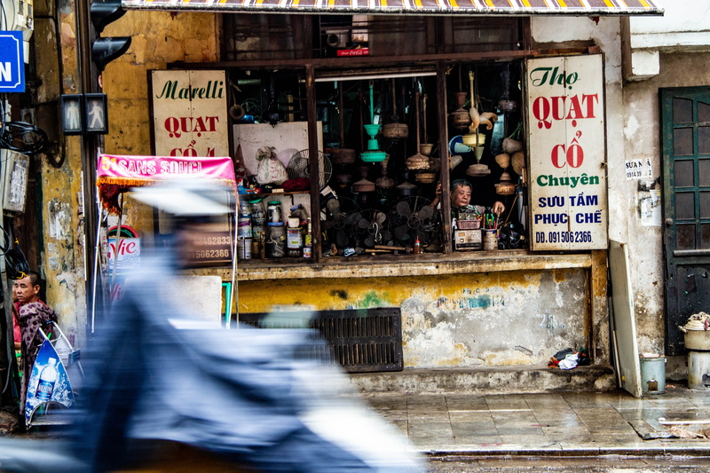 motion, road, men, signage, man, 4K, street, building exterior, pavement, day, photography, people, shop, urban, vehicle, motorcycle, communication, Hanoi