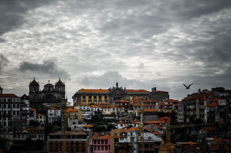 sky, church, lanscape, residential district, built structure, 5K, townscape, dusk, traveling, orange, city, building, outdoors, seagull, travel destinations
