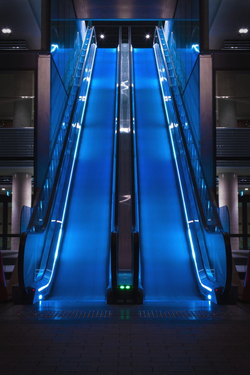 fade, futuristic, empty, technology, urban, transportation, illuminated, urbanscapes, lights, convenience, the way forward, staircase, absence, 4K, blue