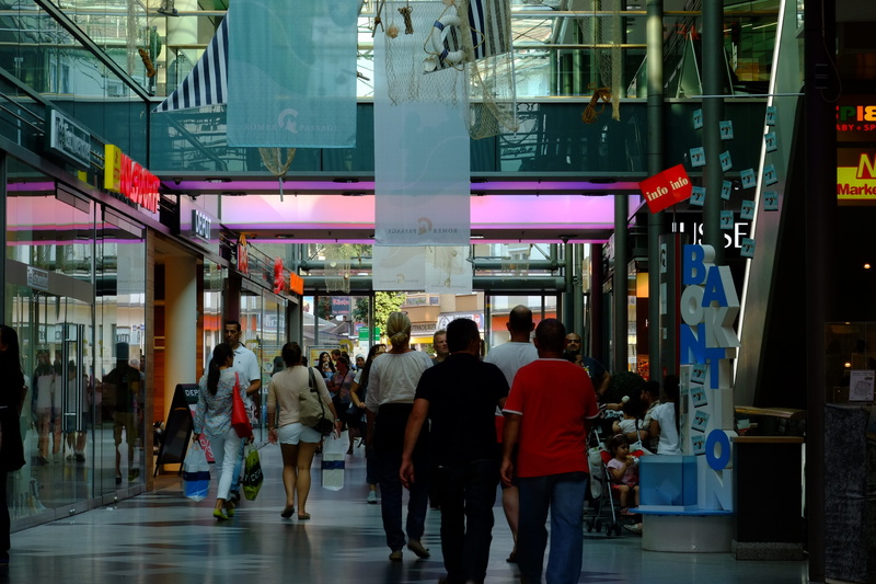 motion, walking, outdoors, fray, shopping, group of people, architecture, human, downtown, shopping street, 4K, purchasing, city, crowd, stroll, built structure