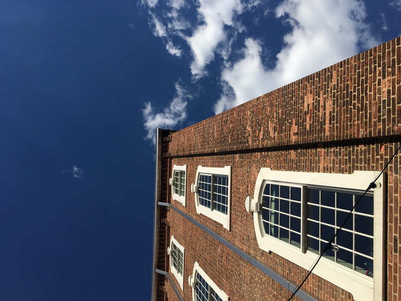 al fresco, wall - building feature, no people, building exterior, baltimore, blue, hampden, cosima, nature, looking up, roof, sky, city, cloud - sky, day