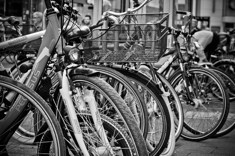 black and white, urban art, grasycale, black white, sw, everyday life, düsseldorf, metal, everyday scene, focus on foreground, day, locomotion, road, turned off